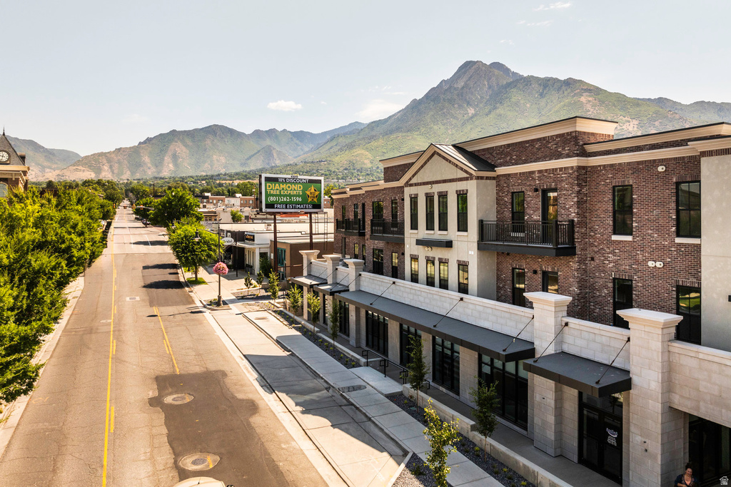 2250 E MURRAY HOLLADAY RD #305 Holladay, UT 84117