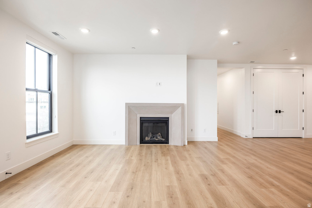 2250 E MURRAY HOLLADAY RD #305 Holladay, UT 84117