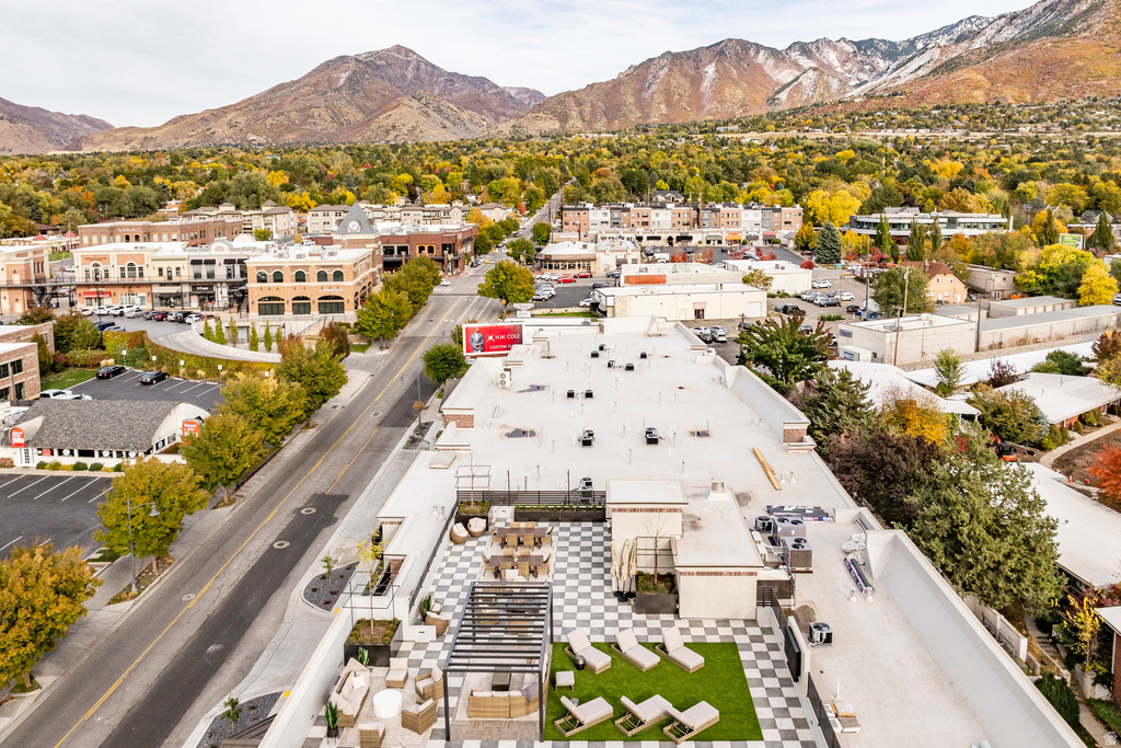 2250 E MURRAY HOLLADAY RD #305 Holladay, UT 84117