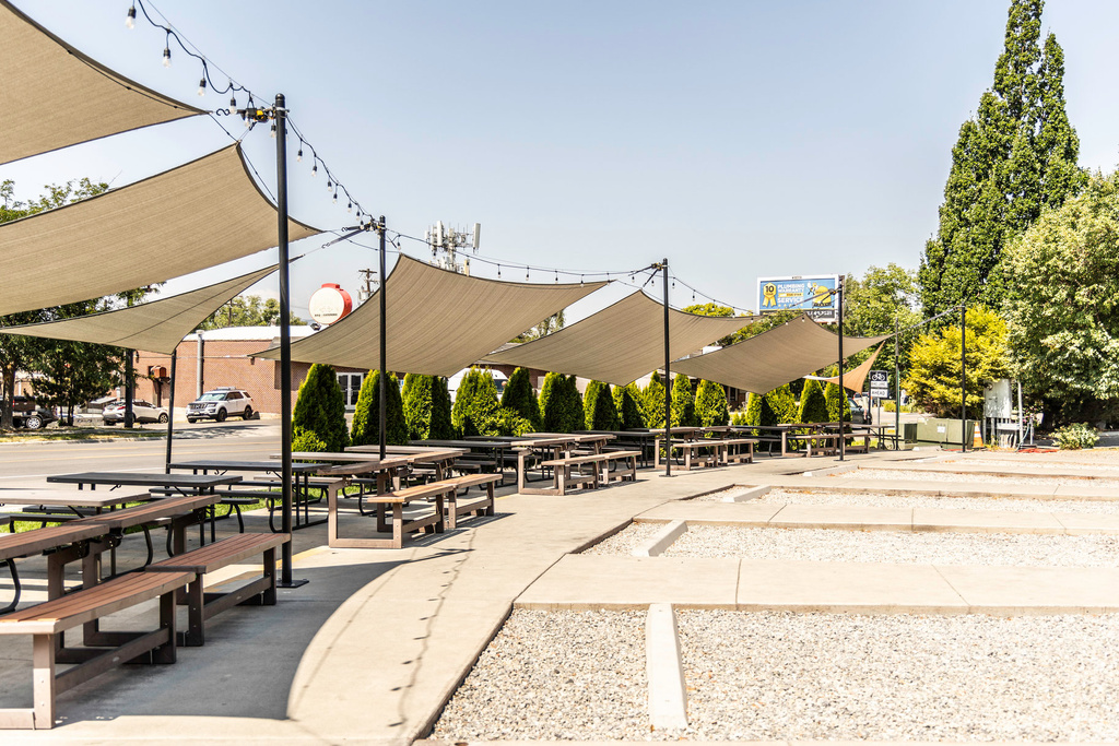 2250 E MURRAY HOLLADAY RD #305 Holladay, UT 84117