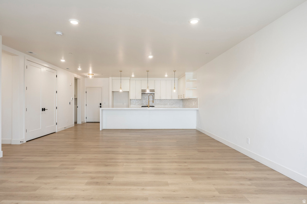 2250 E MURRAY HOLLADAY RD #305 Holladay, UT 84117