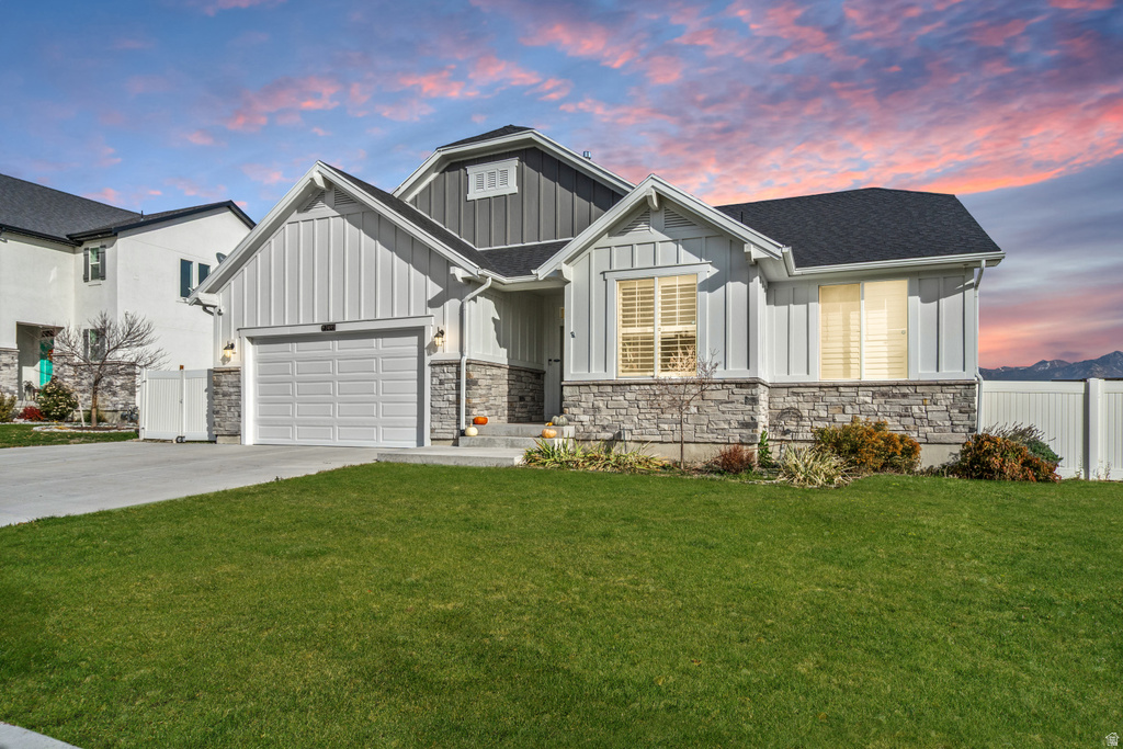 7493 S LACE WOOD DR West Jordan, UT 84084