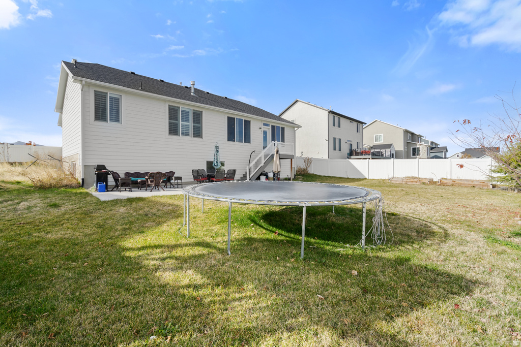 7493 S LACE WOOD DR West Jordan, UT 84084