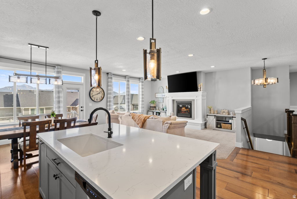 7493 S LACE WOOD DR West Jordan, UT 84084