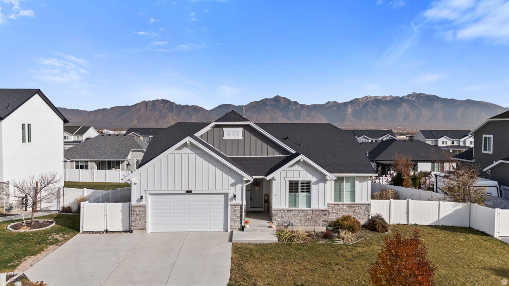 7493 S LACE WOOD DR West Jordan, UT 84084