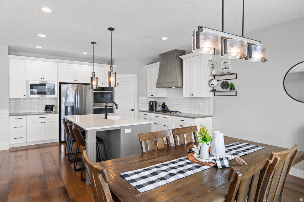 7493 S LACE WOOD DR West Jordan, UT 84084