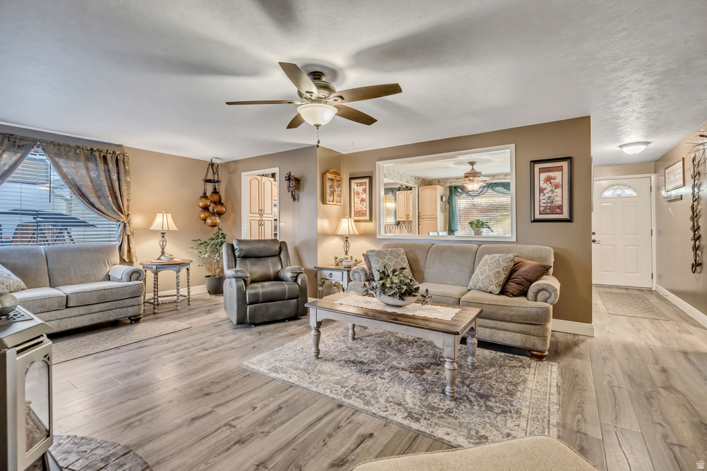 4261 S MACKAY ST Taylorsville, UT 84123