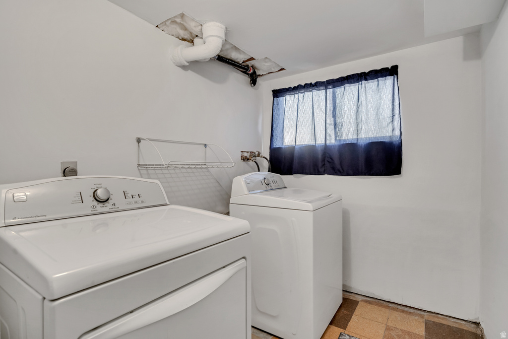 4261 S MACKAY ST Taylorsville, UT 84123