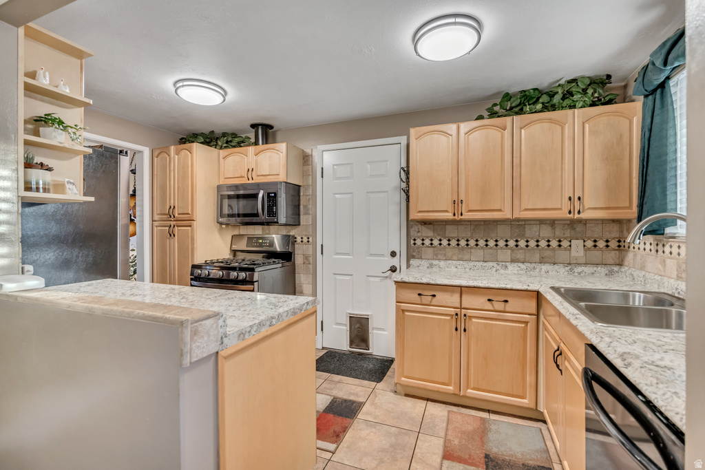 4261 S MACKAY ST Taylorsville, UT 84123