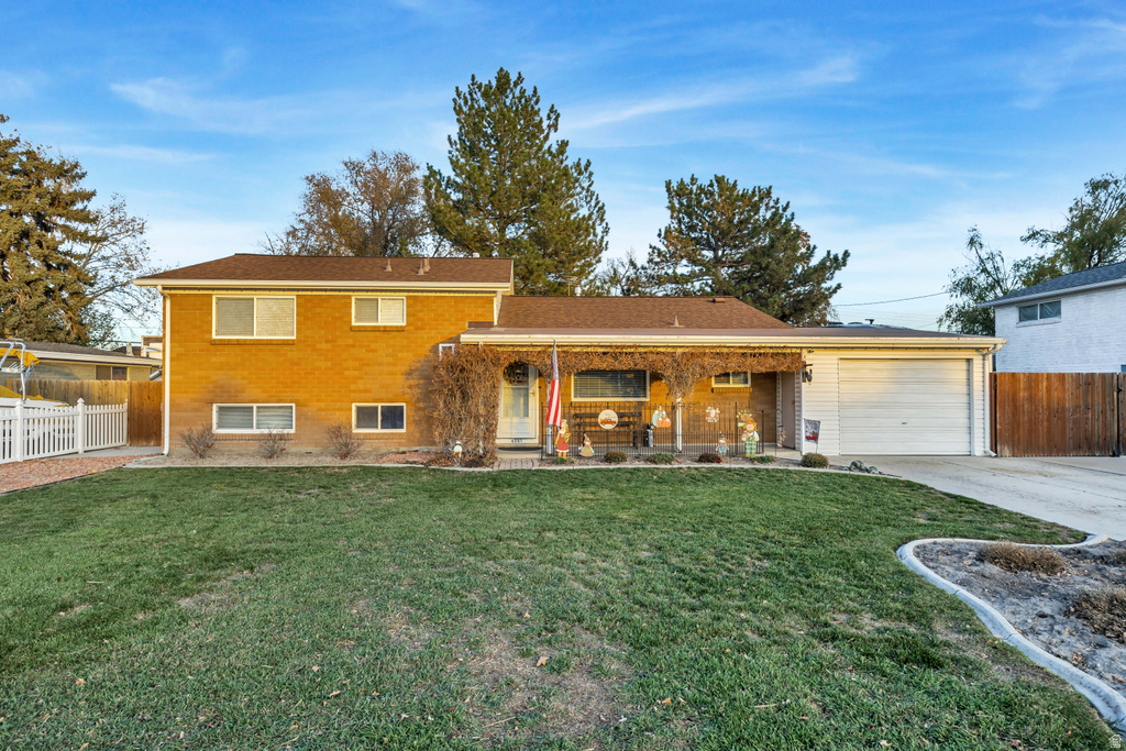 4261 S MACKAY ST Taylorsville, UT 84123