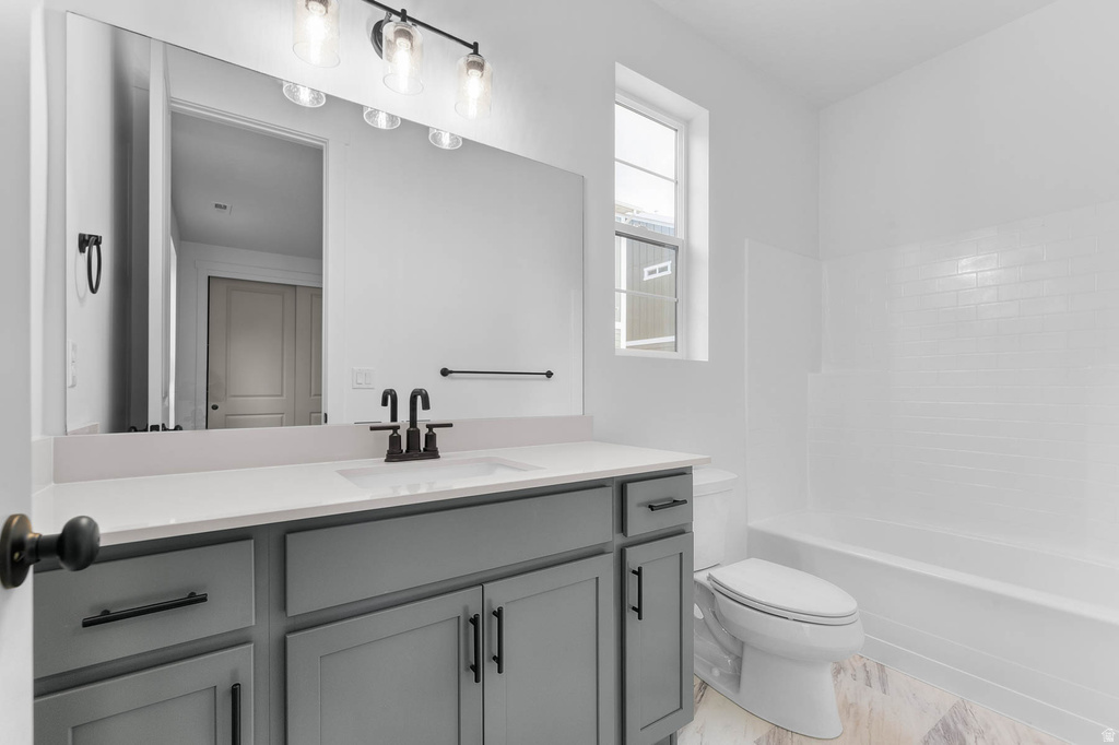 600 N CORNSTALK LN Lindon, UT 84042