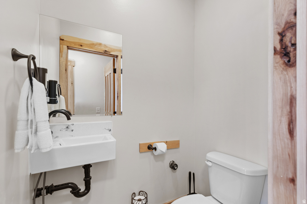 2258 US HWY 89 Fish Haven, ID 83287