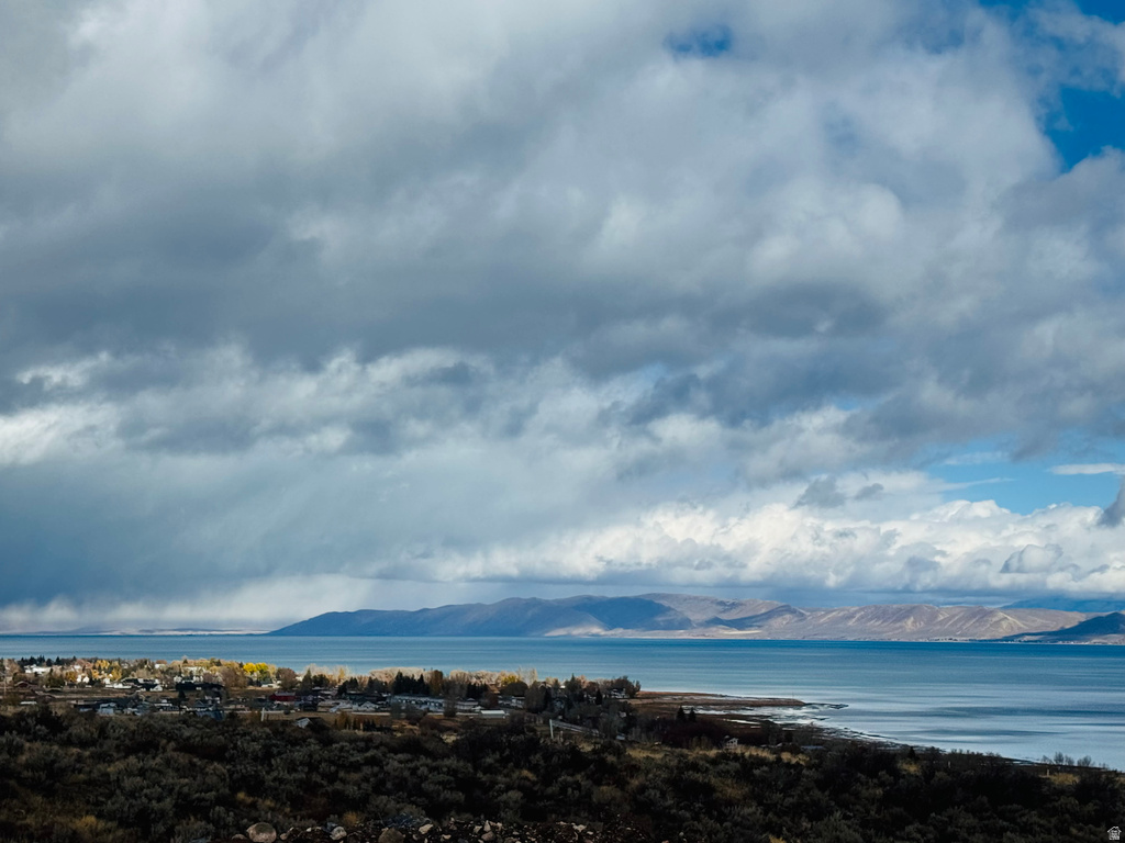 427 W SUNBURST DR Garden City, UT 84028