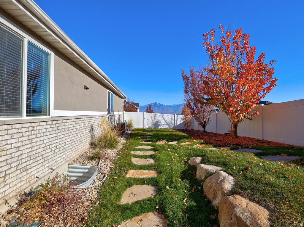 7518 S 5720 W West Jordan, UT 84081