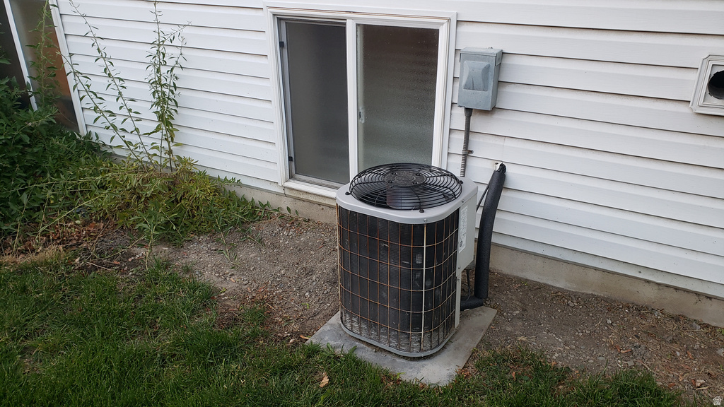 Exterior view of a central air condition unit