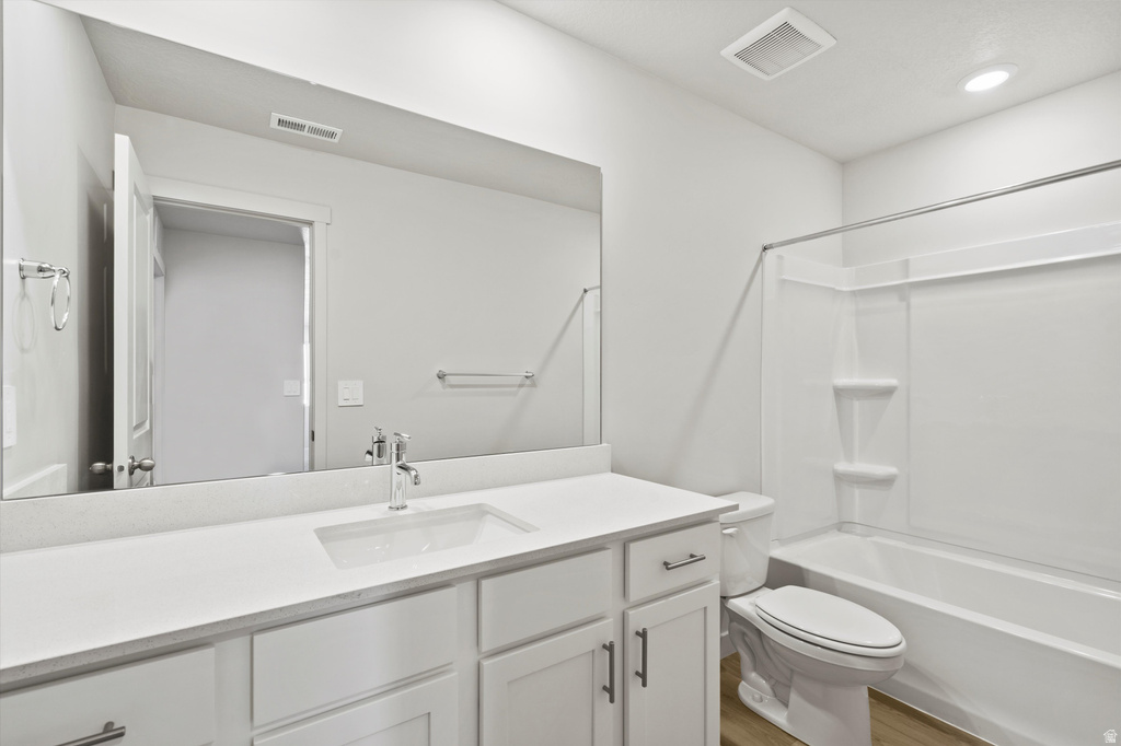 1456 N BERRA BLVD ##228 Tooele, UT 84074