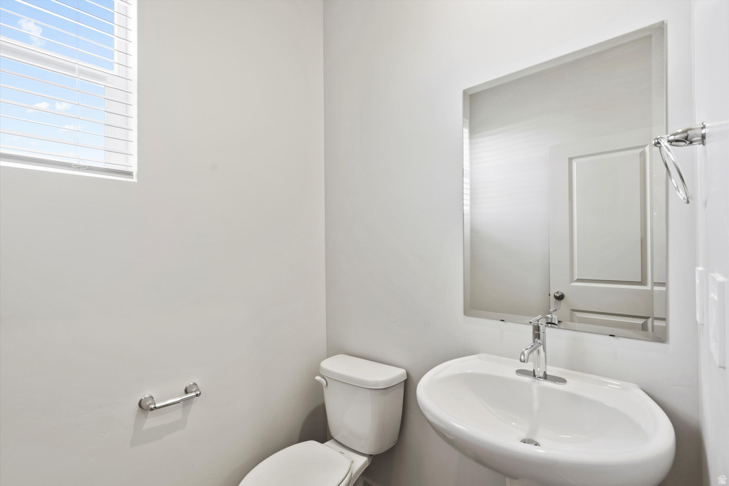 1456 N BERRA BLVD ##228 Tooele, UT 84074