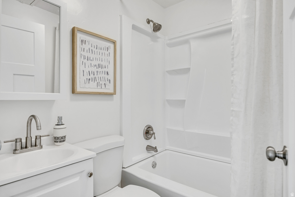 674 W WASATCH ST Midvale, UT 84047