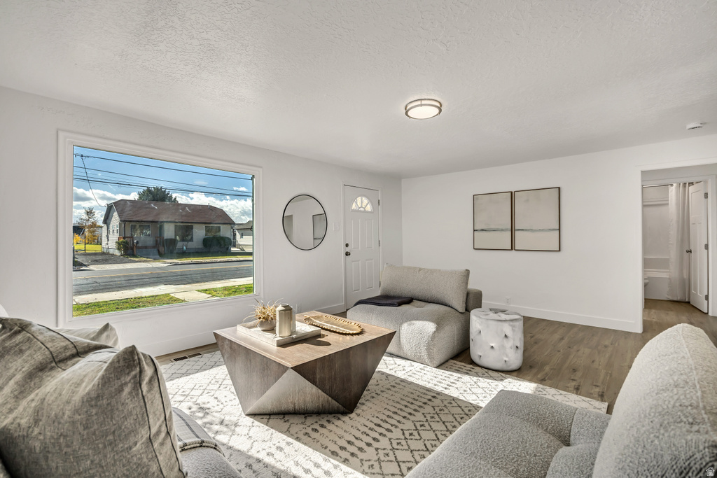 674 W WASATCH ST Midvale, UT 84047