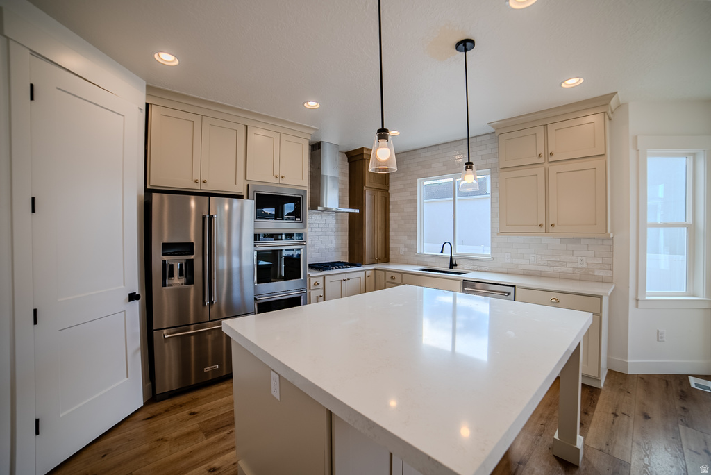 185 W HACKBERRY RD Vineyard, UT 84059