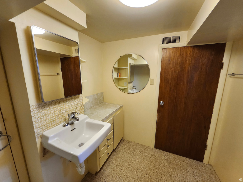 70 S 100 E Morgan, UT 84050