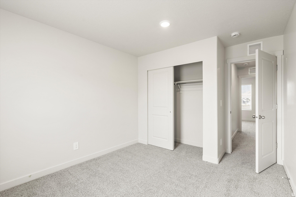 1444 N BERRA BLVD ##231 Tooele, UT 84074