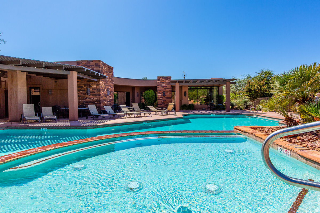 3052 N SNOW CANYON PKWY #114 St George, UT 84770