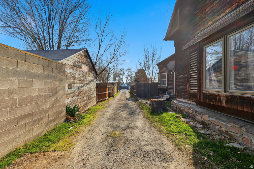 171 E 400 N Lehi, UT 84043