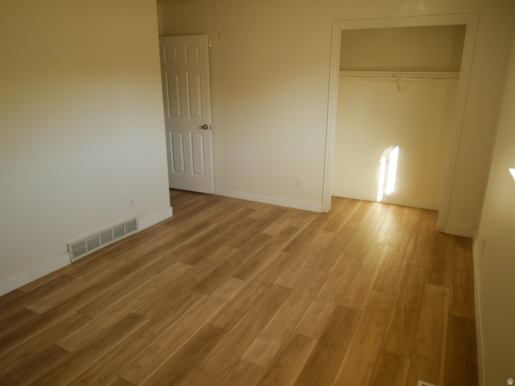 951 E SOUTH FORK CIR Sandy, UT 84094