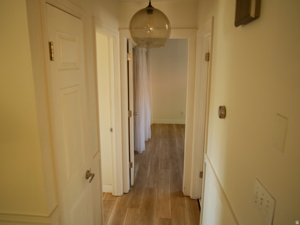 951 E SOUTH FORK CIR Sandy, UT 84094