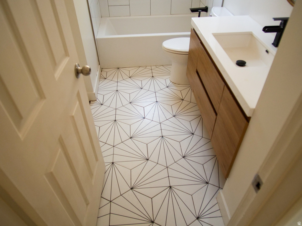 951 E SOUTH FORK CIR Sandy, UT 84094