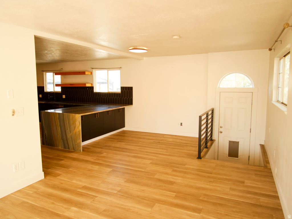 951 E SOUTH FORK CIR Sandy, UT 84094