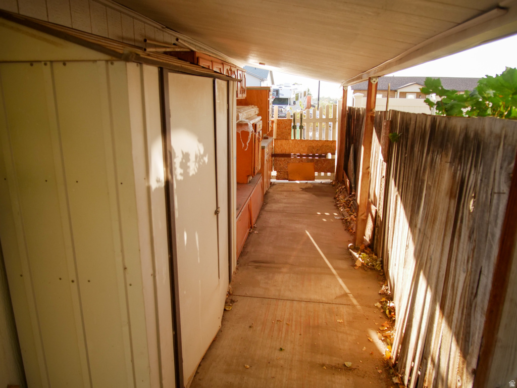 951 E SOUTH FORK CIR Sandy, UT 84094