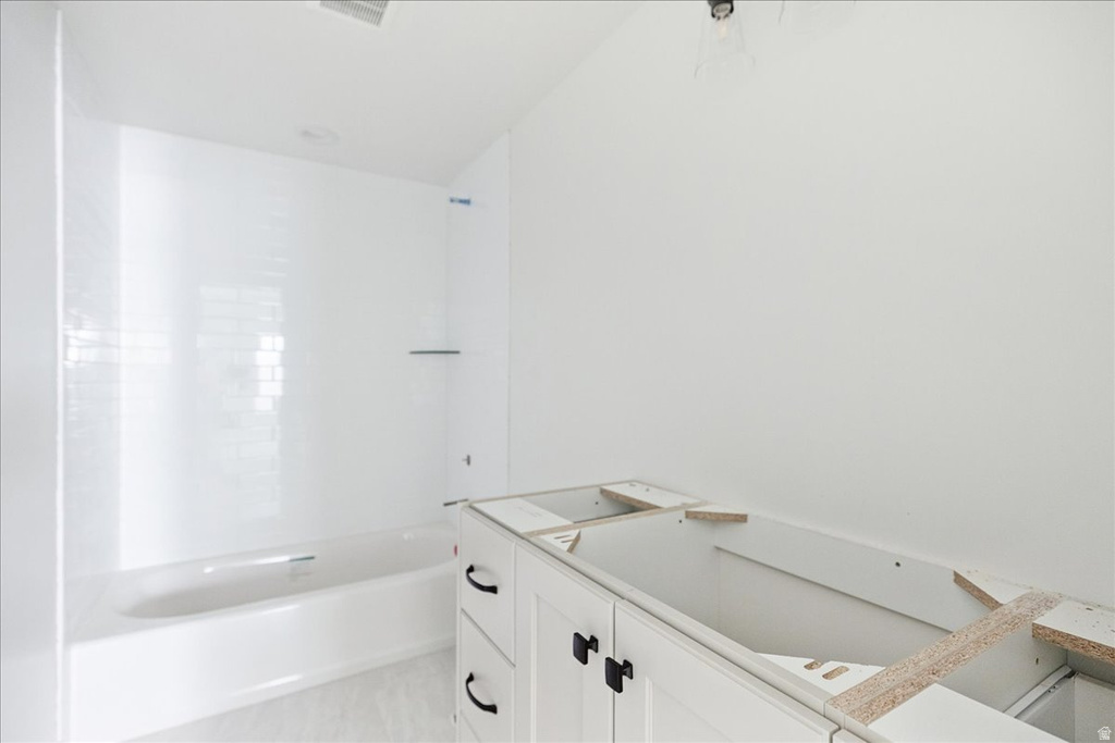 6798 W DOCKSIDER DR #304 South Jordan, UT 84009