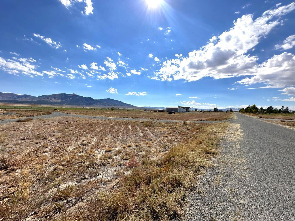3035 S 300 E Milford, UT 84751