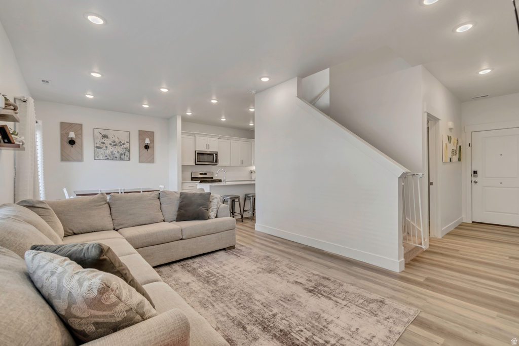 1698 N 840 W Salem, UT 84653