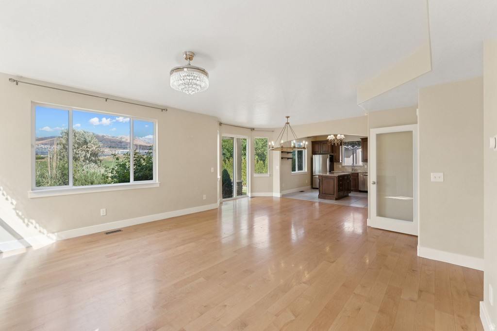 2886 N DESERT FOREST LN Lehi, UT 84043