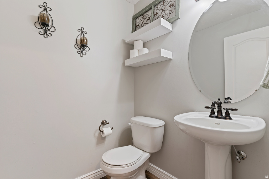 234 N DEXTER CIR Farmington, UT 84025