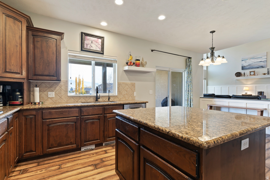 234 N DEXTER CIR Farmington, UT 84025