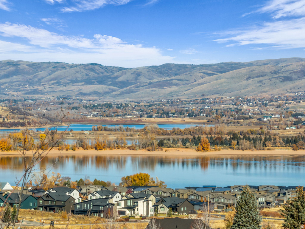 1380  INNSBRUCK DR Huntsville, UT 84317