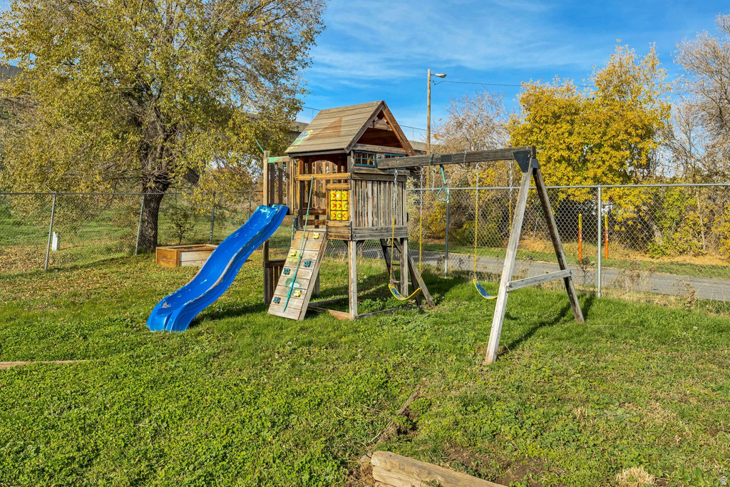 53 S 150 W Clearfield, UT 84015