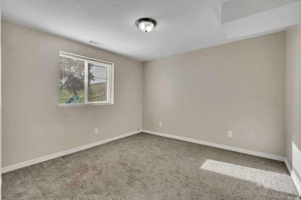 53 S 150 W Clearfield, UT 84015