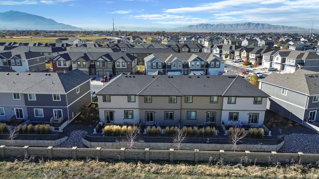 812 N OLD FORT DR Spanish Fork, UT 84660