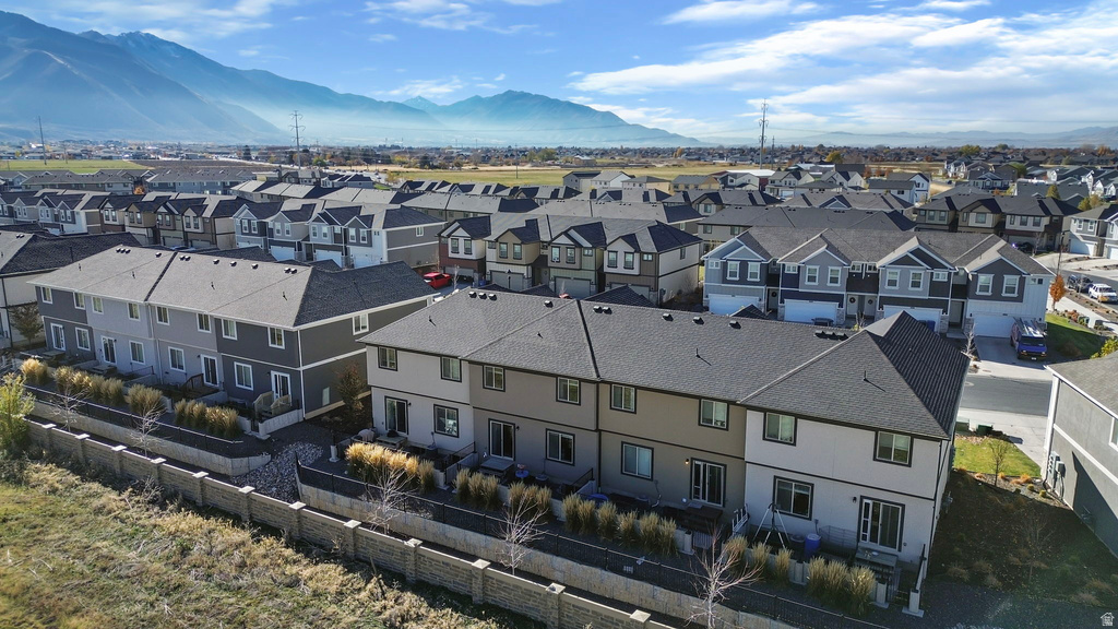 812 N OLD FORT DR Spanish Fork, UT 84660