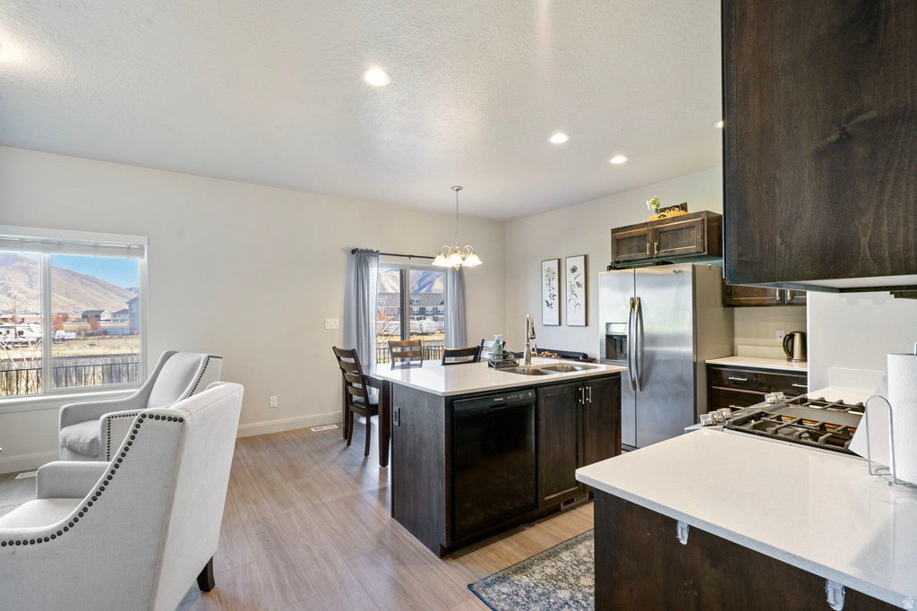 812 N OLD FORT DR Spanish Fork, UT 84660