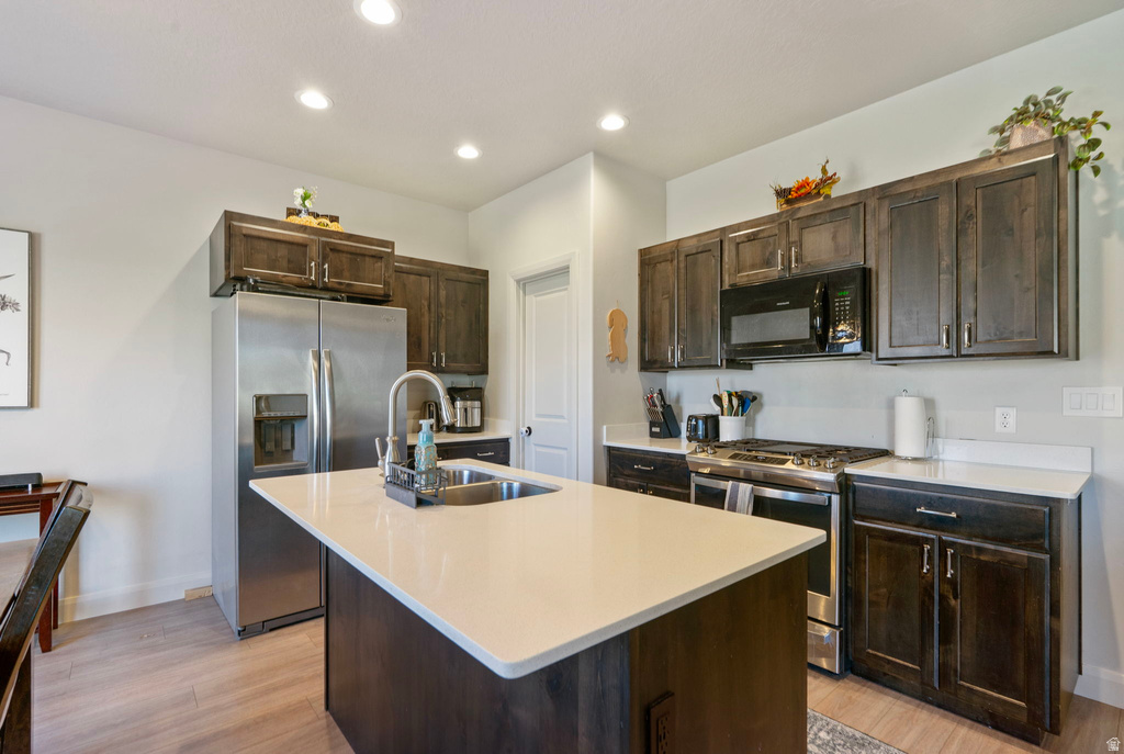 812 N OLD FORT DR Spanish Fork, UT 84660