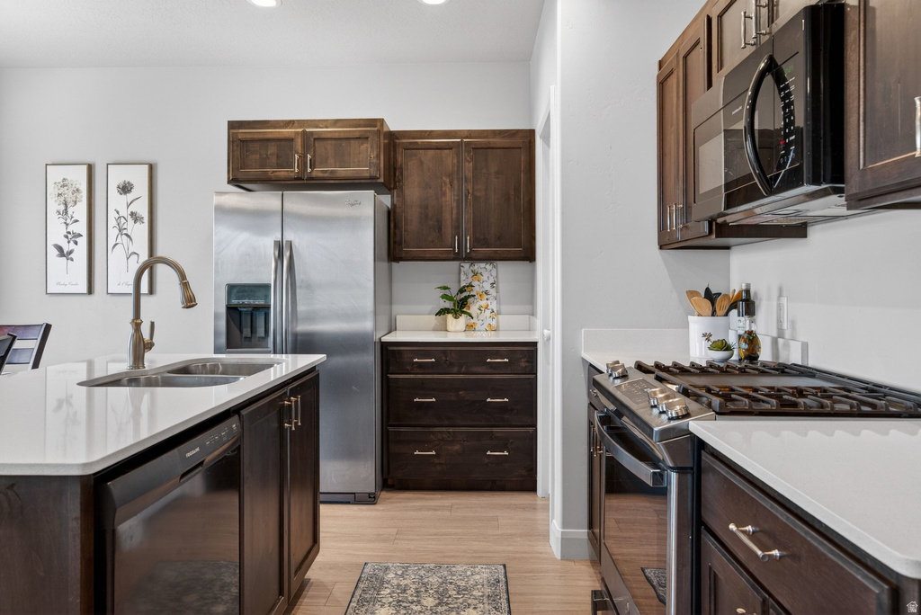 812 N OLD FORT DR Spanish Fork, UT 84660