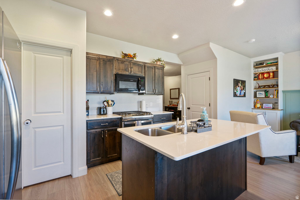 812 N OLD FORT DR Spanish Fork, UT 84660