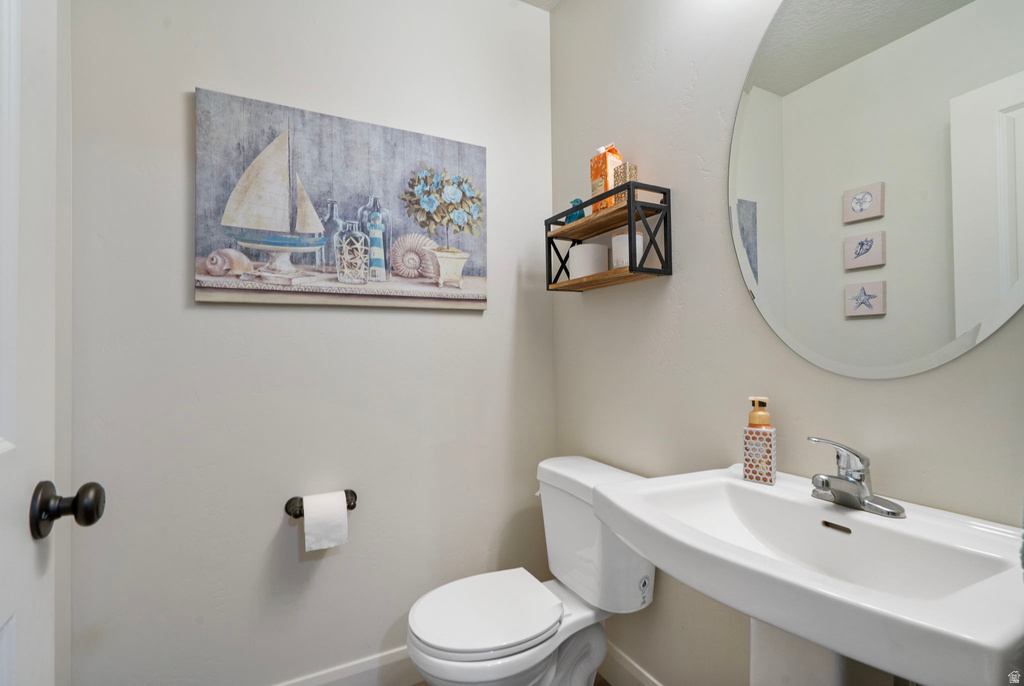 812 N OLD FORT DR Spanish Fork, UT 84660