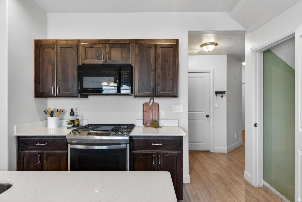 812 N OLD FORT DR Spanish Fork, UT 84660